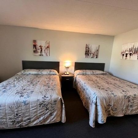 Kirkfield Motor Hotel Winnipeg Ngoại thất bức ảnh